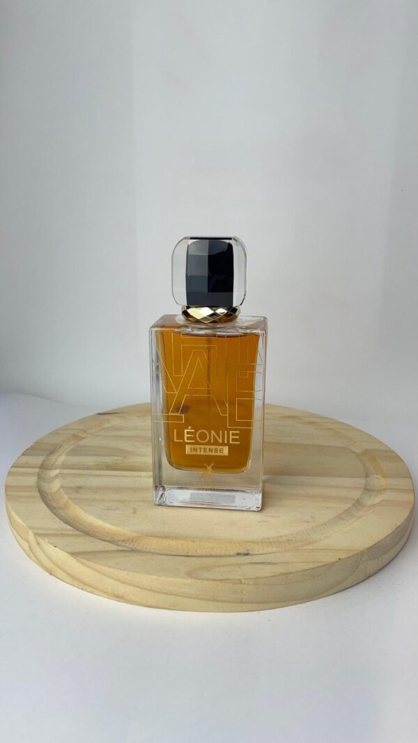 perfume leonie intense