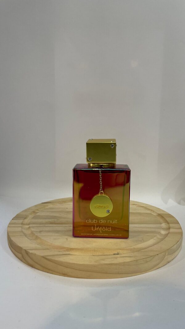 perfume club de nuit untold compartilhavel 105ml perfume club de nuit untold compartilhavel 105ml