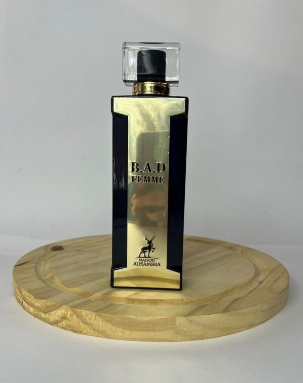 perfume fem b.a.d femme 100ml
